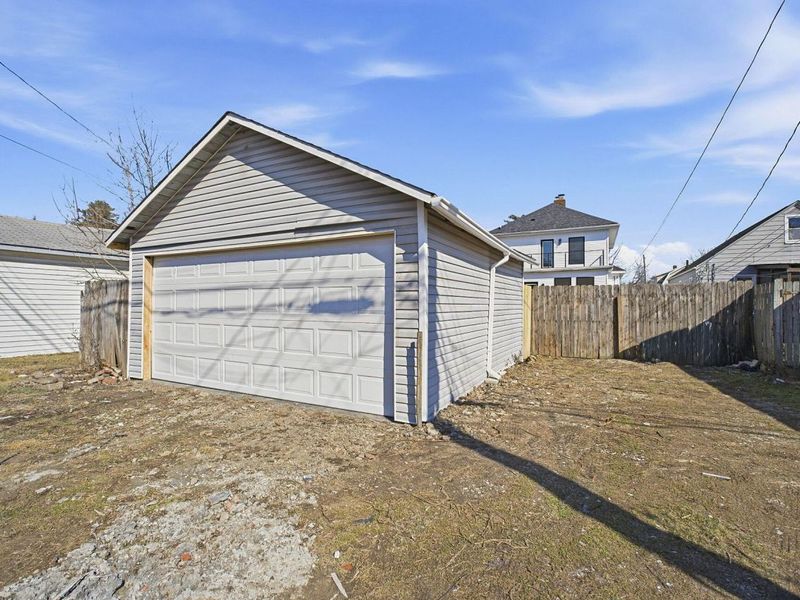 281 N Burgess Avenue, Columbus, OH 43204 Photo 32