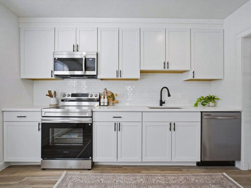 281 N Burgess Avenue, Columbus, OH 43204 Photo 8