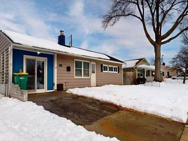 11 EASTER LANE, LEVITTOWN, PA 19054