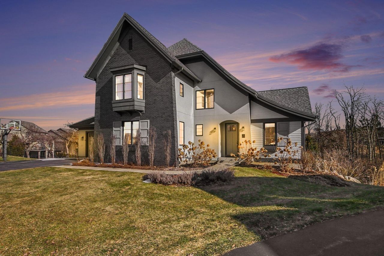 2062 Balsam Waters Court Ne, Grand Rapids, MI 49525 Main Photo