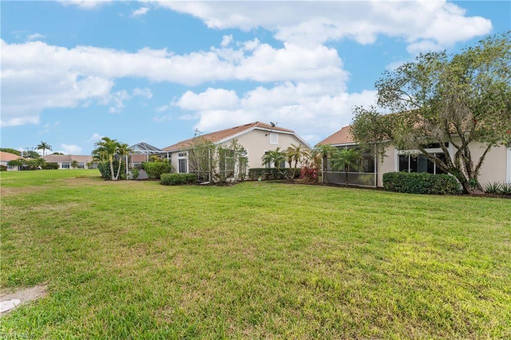 12739 Devonshire Lakes Cir, Fort Myers, FL 33913 Photo