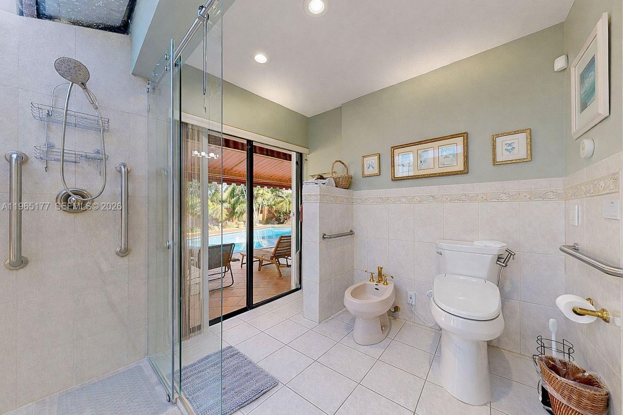 9400 SW 100th Ave Rd, Miami, FL 33176 Photo