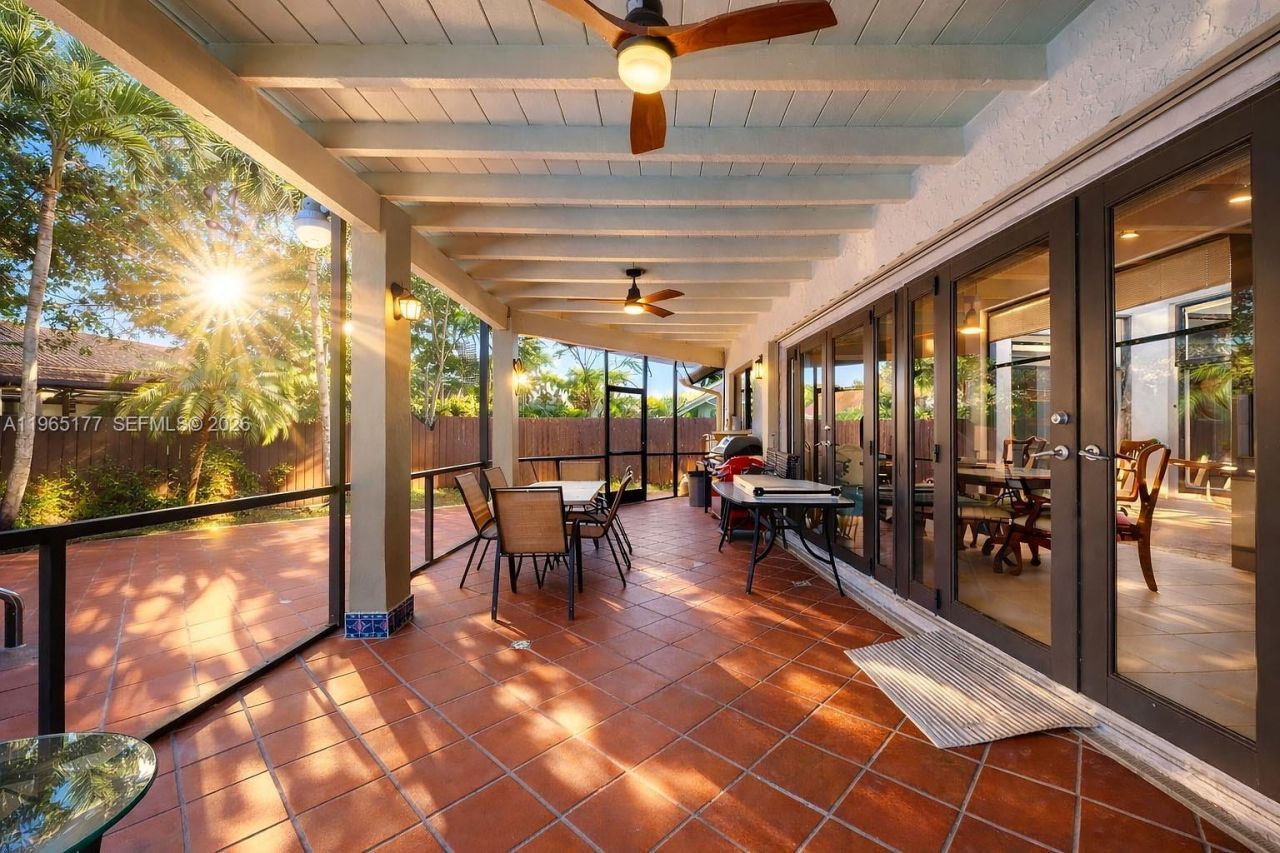 9400 SW 100th Ave Rd, Miami, FL 33176 Photo