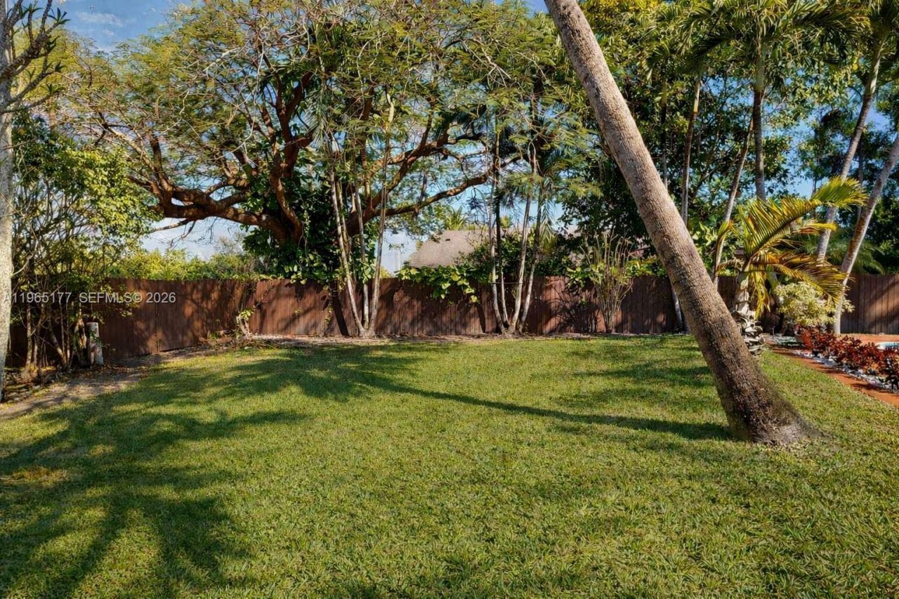 9400 SW 100th Ave Rd, Miami, FL 33176 Photo