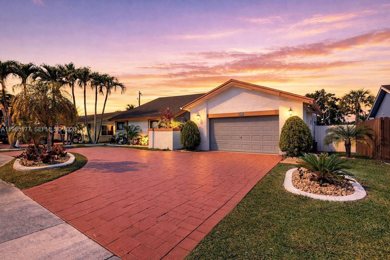 9400 SW 100th Ave Rd, Miami, FL 33176 Photo