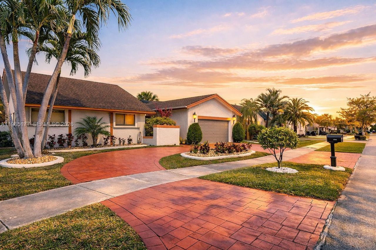 9400 SW 100th Ave Rd, Miami, FL 33176 Photo