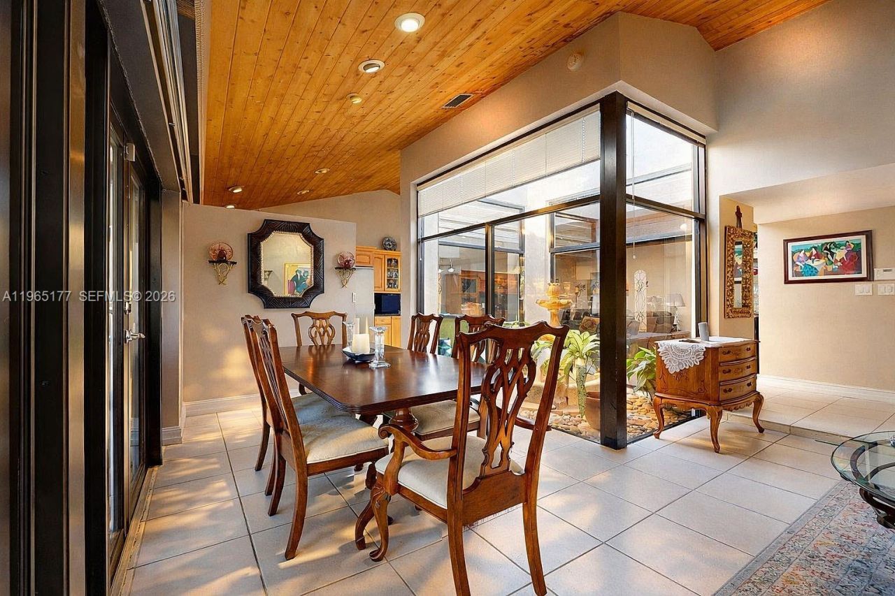 9400 SW 100th Ave Rd, Miami, FL 33176 Photo