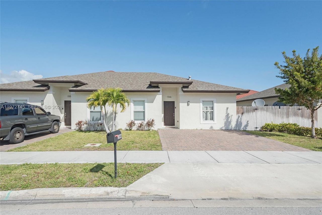 1538 W 26th Ct, Riviera Beach, FL 33404 Photo