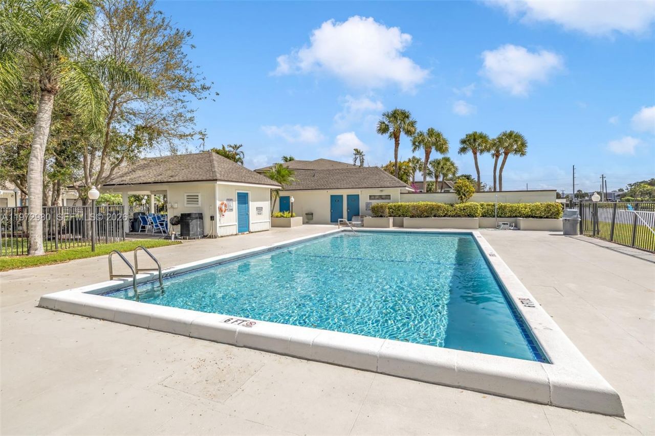 3014 SW 21st Ter, Unit 352C, Delray Beach, FL 33445 Photo