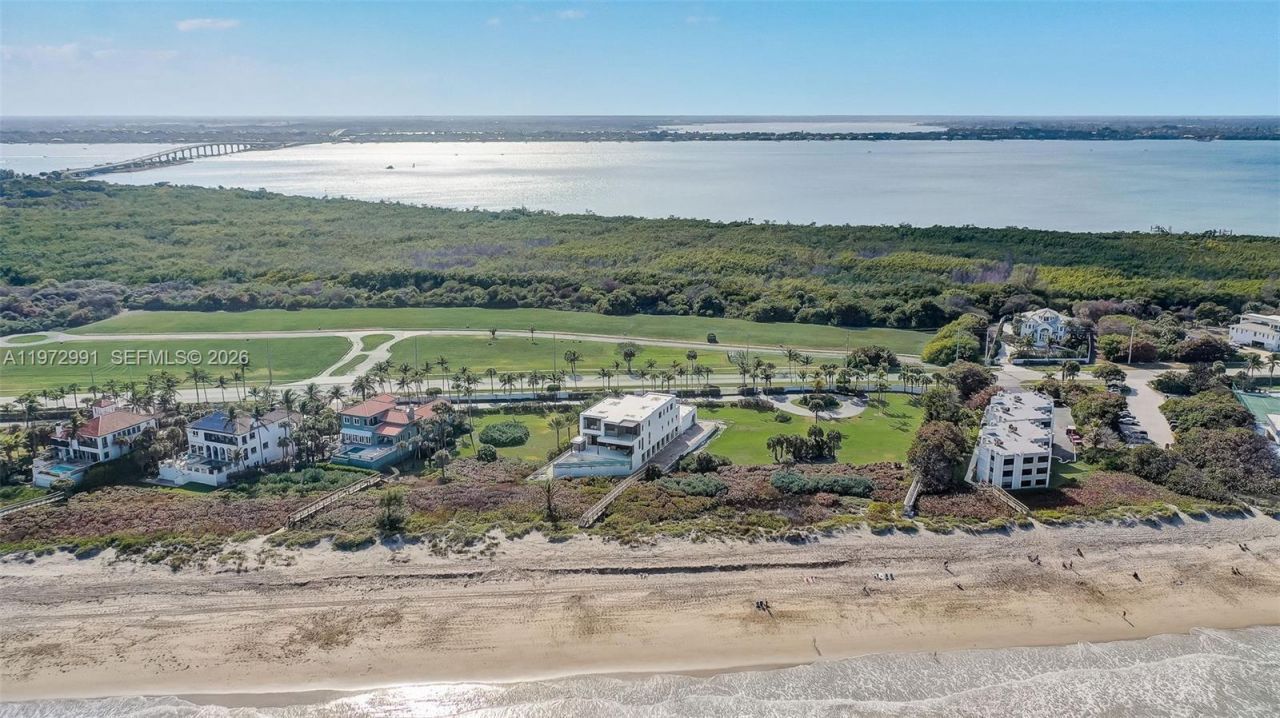 1245 NE Doubloon Dr , Hutchinson Island, FL 34996 Photo