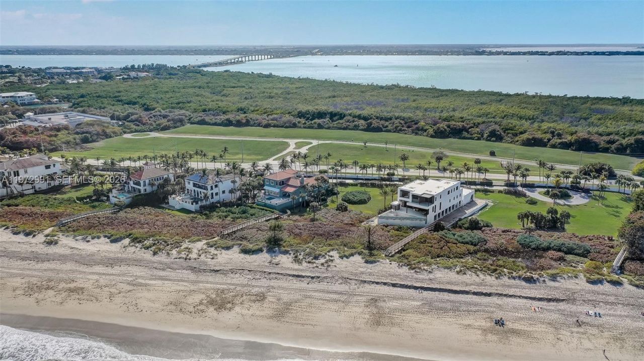 1245 NE Doubloon Dr , Hutchinson Island, FL 34996 Photo