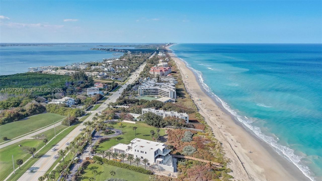 1245 NE Doubloon Dr , Hutchinson Island, FL 34996 Photo