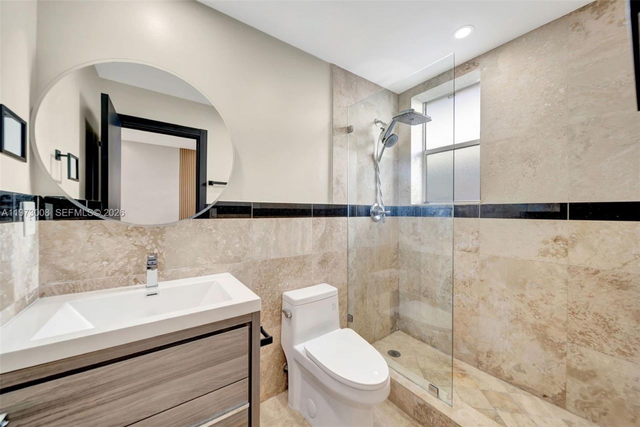 1502 Jefferson Ave, Unit 201, Miami Beach, FL 33139 Photo