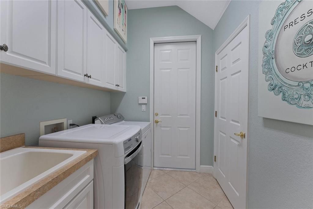 5769 Mango Cir, Naples, FL 34110 Photo