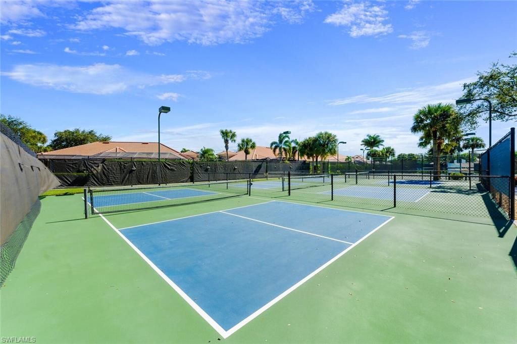 5769 Mango Cir, Naples, FL 34110 Photo