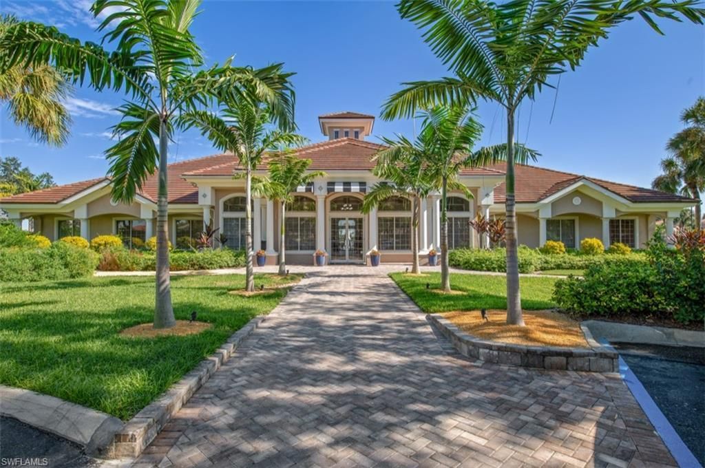 5769 Mango Cir, Naples, FL 34110 Photo