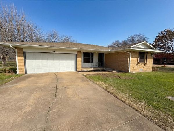 309 Cooper Street, Cedar Hill, TX 75104