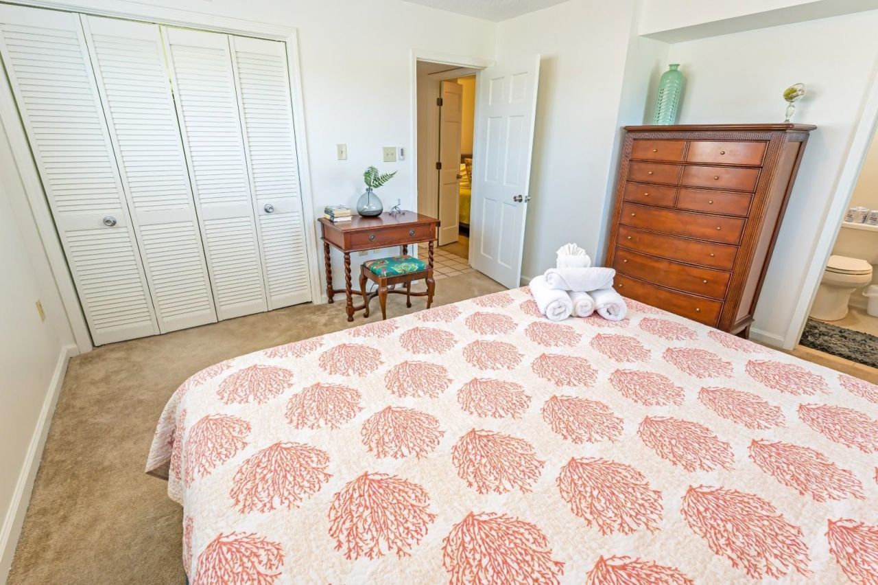 1015 South Ocean Blvd. Photo 13