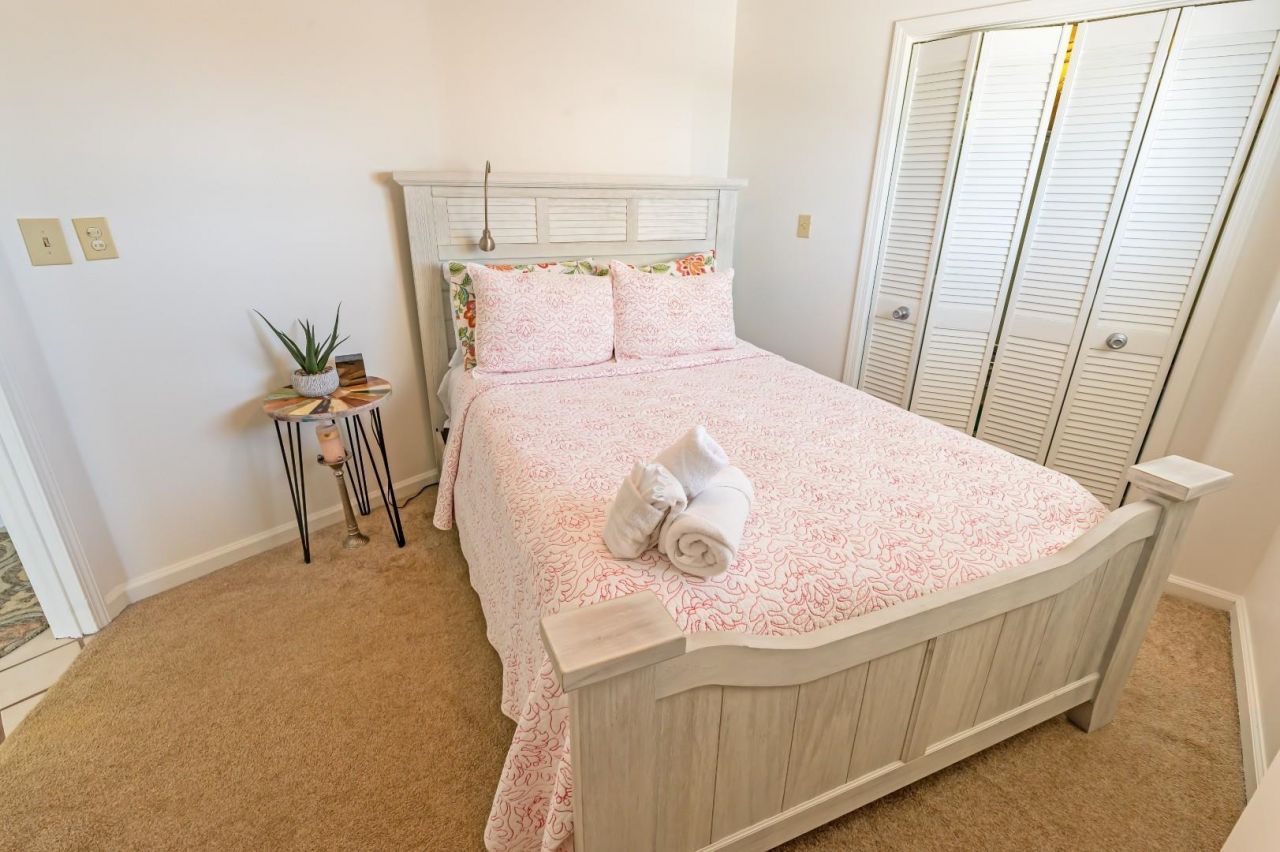 1015 South Ocean Blvd. Photo 15