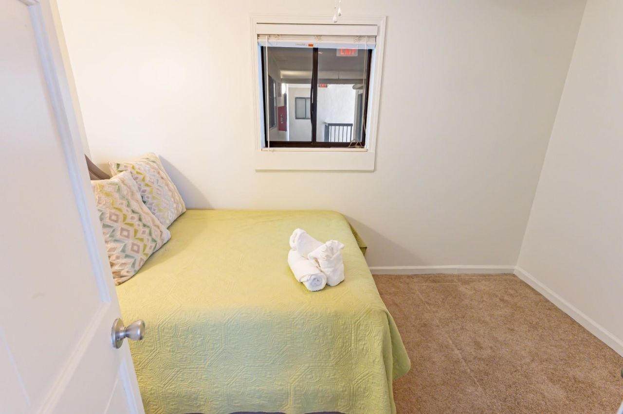 1015 South Ocean Blvd. Photo 16