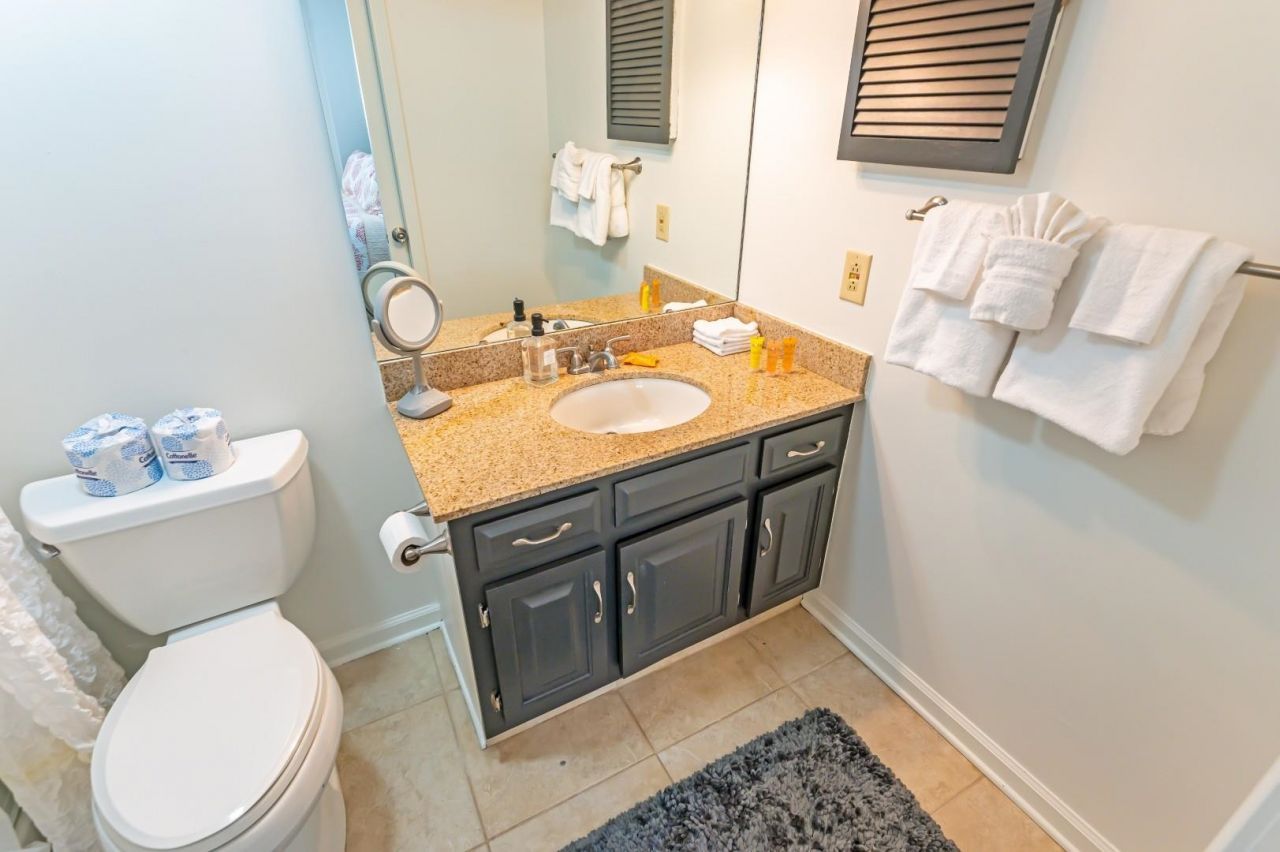 1015 South Ocean Blvd. Photo 18