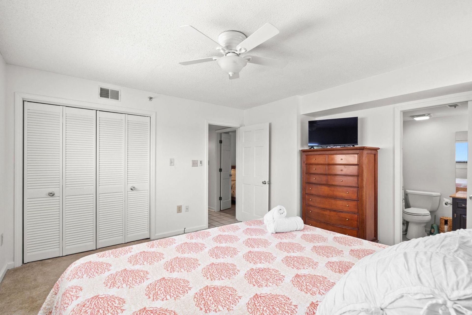 1015 South Ocean Blvd. Photo 21