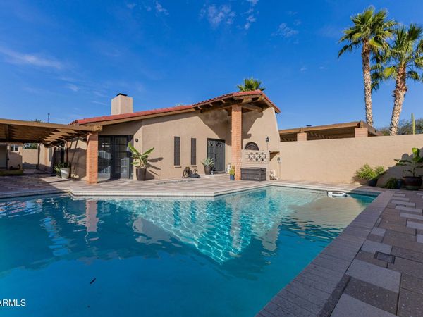 7638 E EDGEMONT Avenue, Scottsdale, AZ 85257