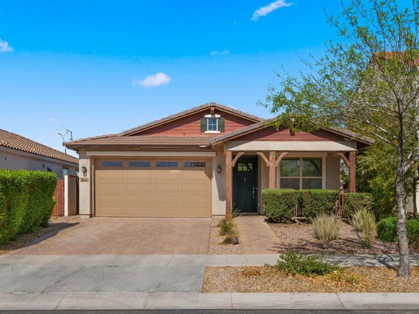 10562 E CORBIN Avenue, Mesa, AZ 85212