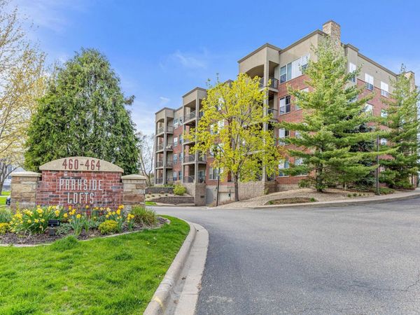 460 Ford Road, Unit 203, Saint Louis Park, MN 55426