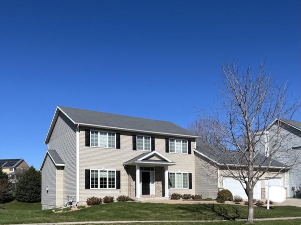 2053 Century View Lane NE, Rochester, MN 55906