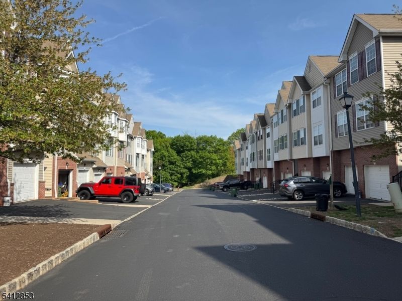 98 Conover Ter, Lebanon, NJ 08833 Main Photo