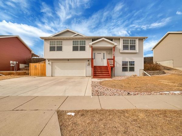 4633 Three Rivers Drive, Rapid City, SD 57701