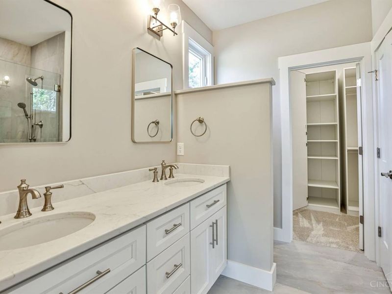 8128 Sycamore Street, Maineville, OH 45039 Photo 28