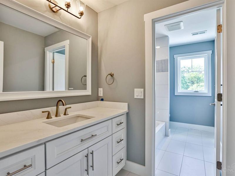 8128 Sycamore Street, Maineville, OH 45039 Photo 38