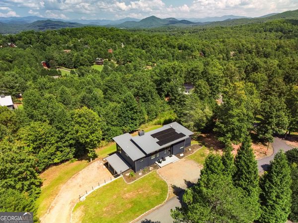 458 Brannon Ridge, Young Harris, GA 30582