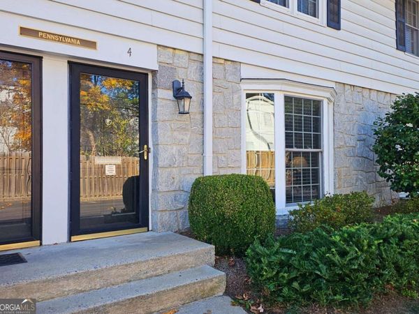 136 Peachtree Memorial Drive NW, Unit PA4, Atlanta, GA 30309