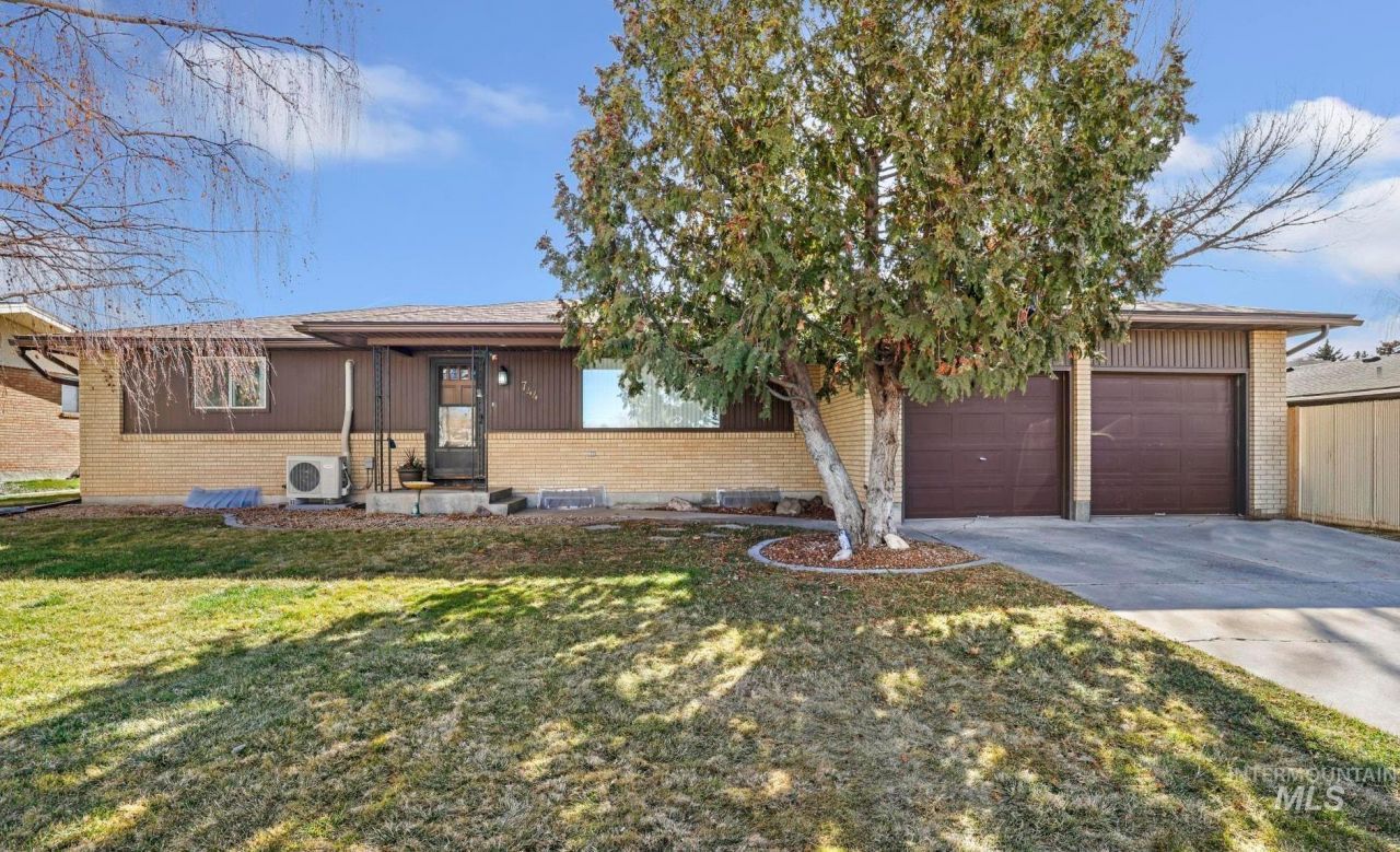 744 Northview Drive, Twin Falls, ID 83301 Main Photo