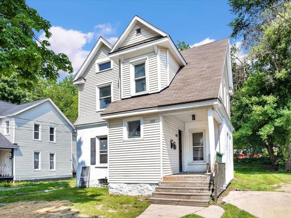 822 Prospect Avenue NE, Grand Rapids, MI 49503