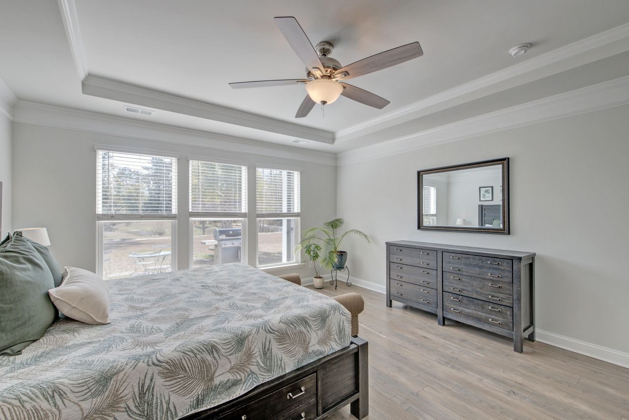 2186 Saint Johns Woods Parkway Photo 20