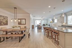 2186 Saint Johns Woods Parkway photo 4