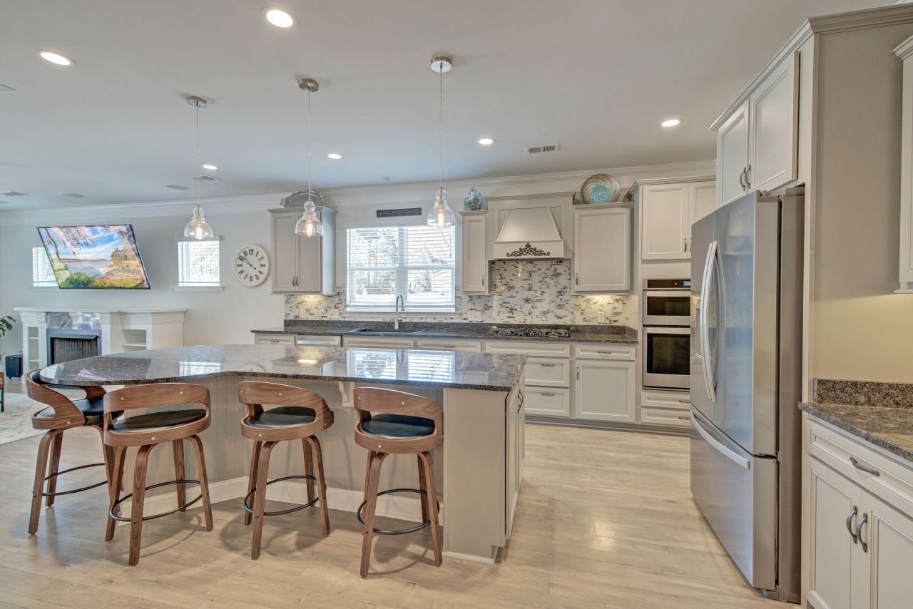 2186 Saint Johns Woods Parkway Photo 43