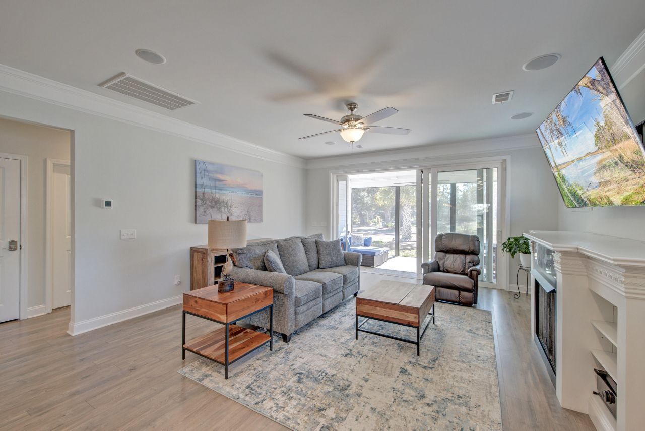 2186 Saint Johns Woods Parkway Photo 49