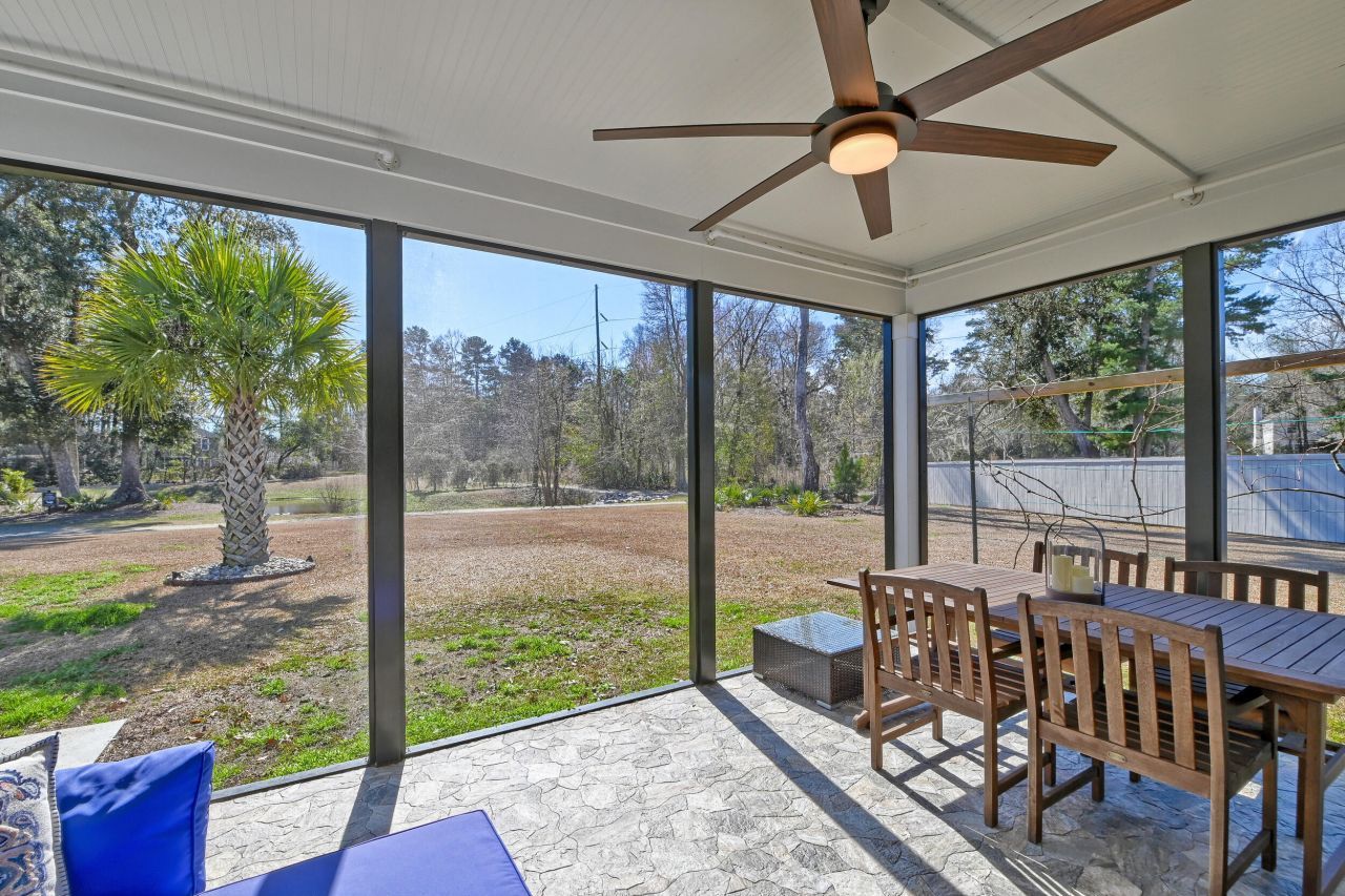 2186 Saint Johns Woods Parkway Photo 52