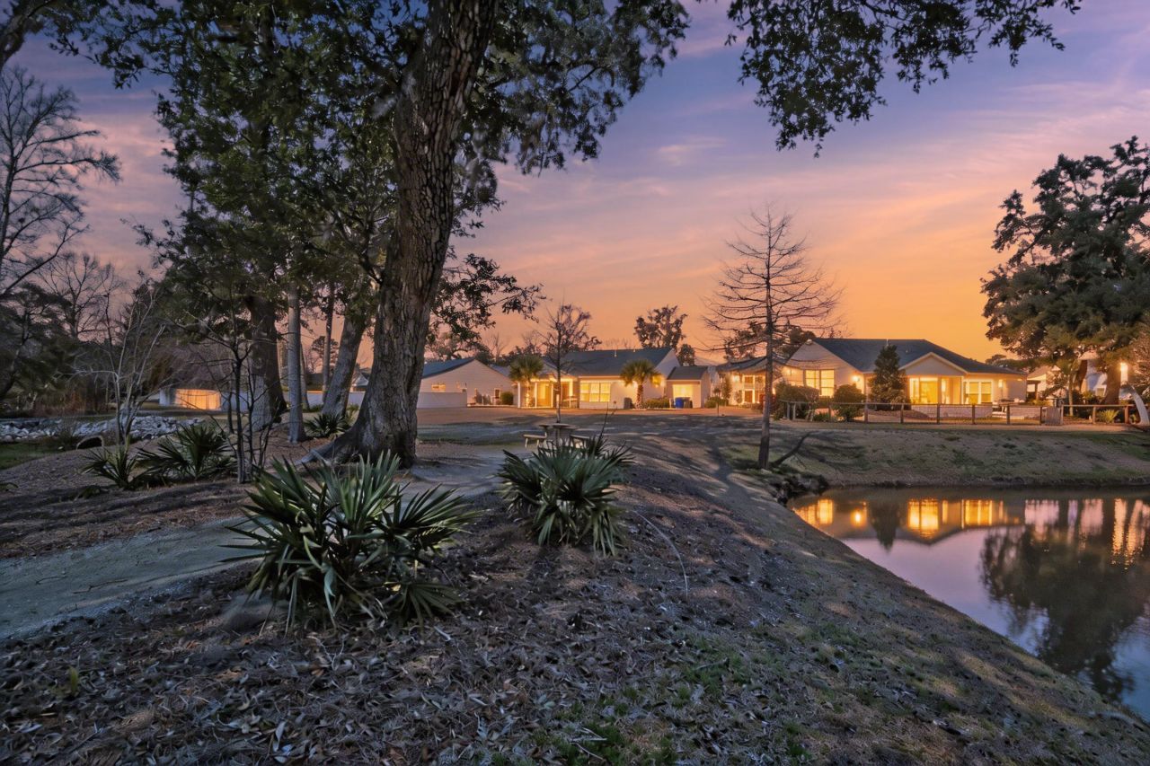 2186 Saint Johns Woods Parkway Photo 55