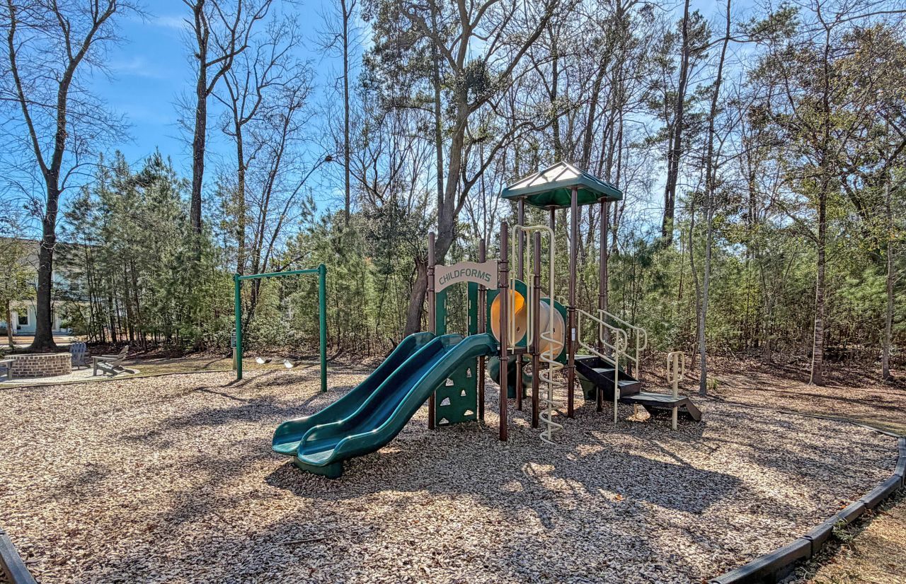 2186 Saint Johns Woods Parkway Photo 69