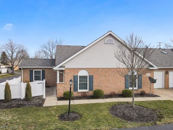 12714 Potomac Place NW, Uniontown, OH 44685