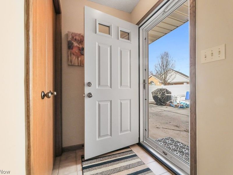 12714 Potomac Place NW, Uniontown, OH 44685 Photo 3