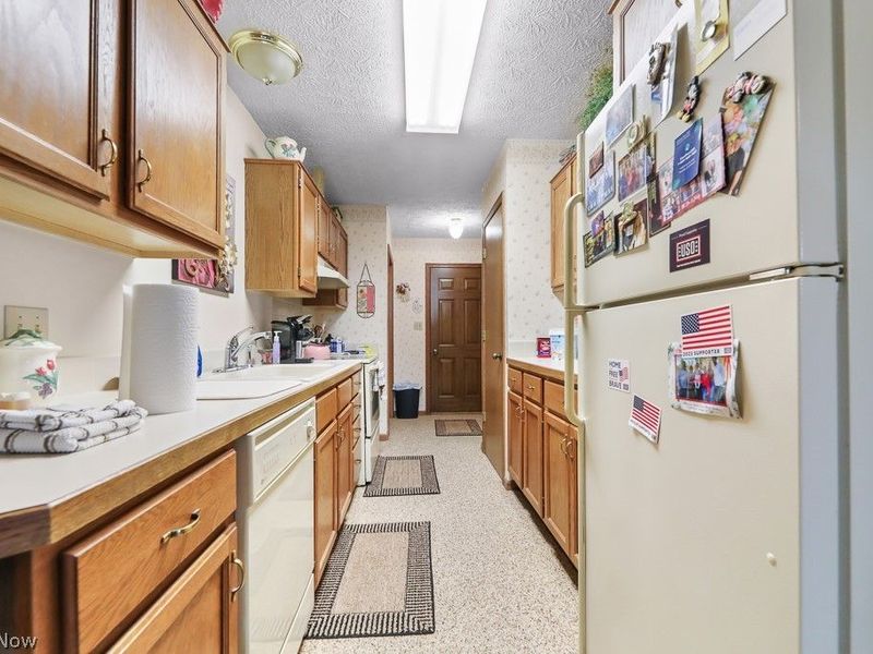 12714 Potomac Place NW, Uniontown, OH 44685 Photo 4