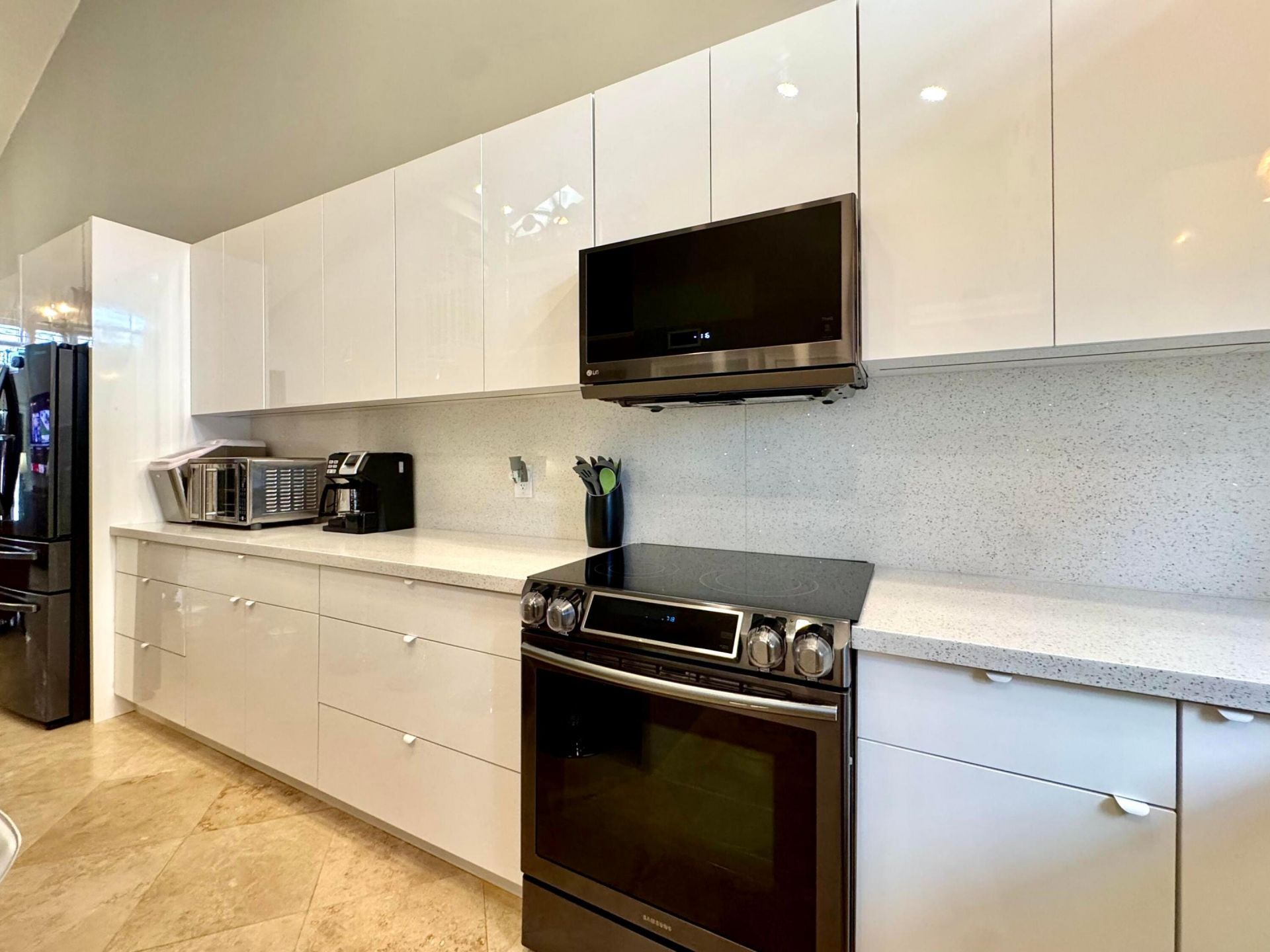 2840 S Oakland Forest Drive, Unit 2906, Oakland Park, FL 33309 Photo