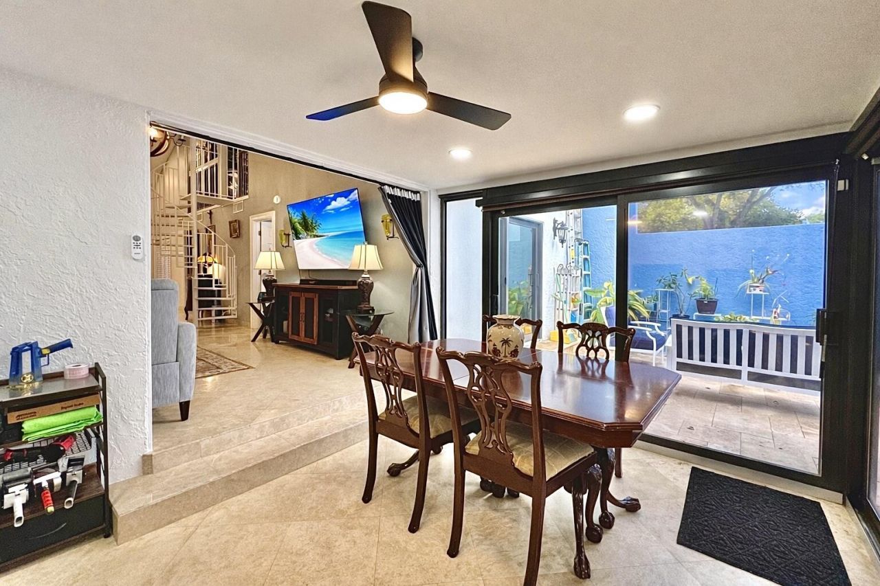 2840 S Oakland Forest Drive, Unit 2906, Oakland Park, FL 33309 Photo